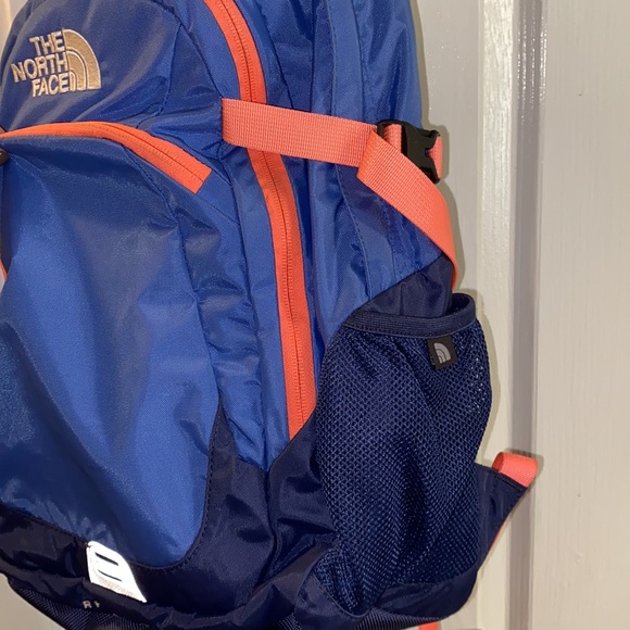 The North Face ‘Rhyolite’ Backpack blue and orange - Picture 8 of 8